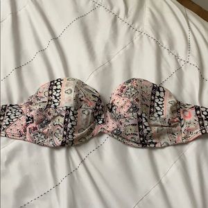 Victoria’s Secret bikini top